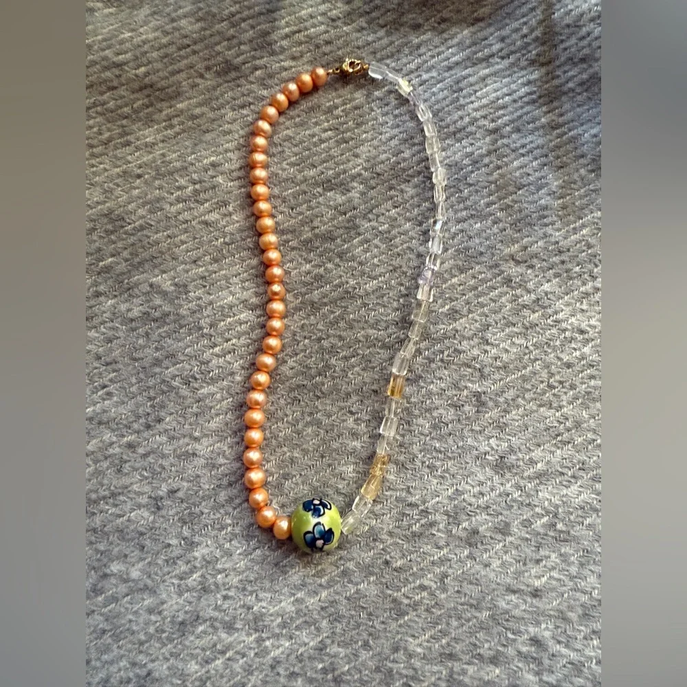 floral asymmetrical choker - Picture 7 of 7